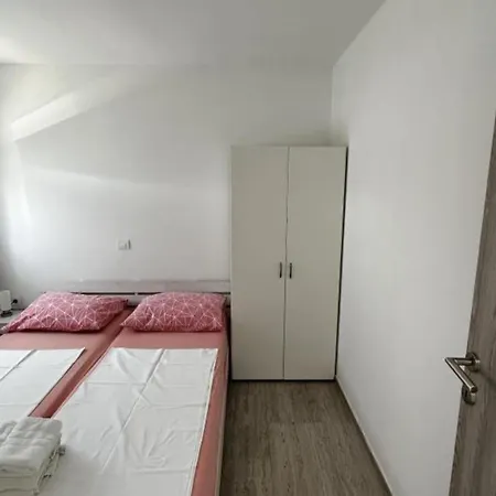 Blue - One Bedroom 4 * Murter